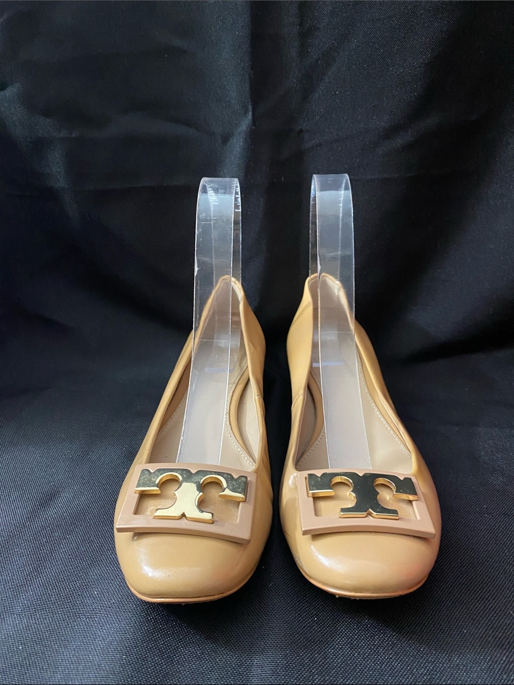 Tory Burch Tan Patent Leather Flats with Gold Logo